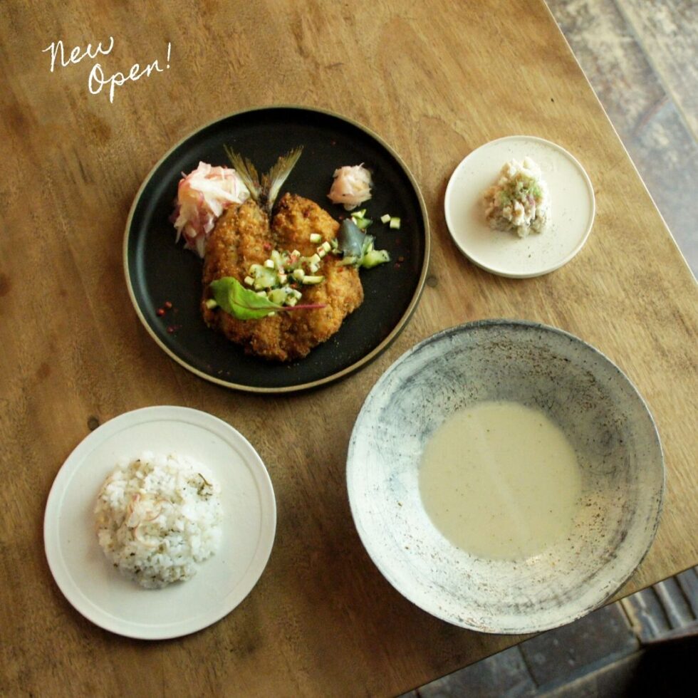名古屋・東区にカフェ「白枦（hakuro）」がオープン。四季の移ろいを味わうコーヒーやランチ