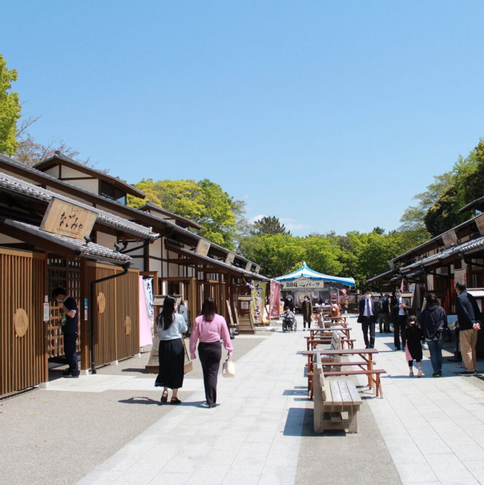 名古屋城「金シャチ横丁」最新案内！ひつまぶしランチや食べ歩きグルメ、お土産も