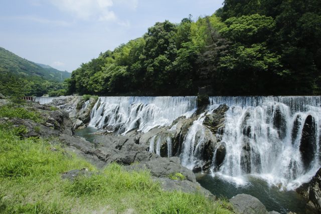 愛知の日帰り観光スポット6選!自然あふれる絶景や食べ歩きグルメ、モデルコースも