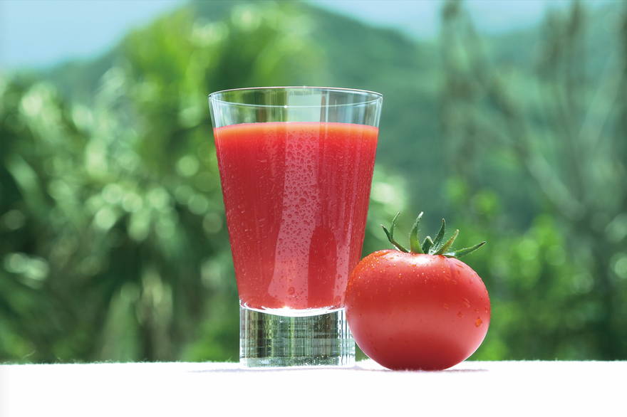 新発売！「カゴメトマトジュースプレミアム」に合わせたイベントを開催。野菜摂取目安量がわかるベジチェック®体験も
