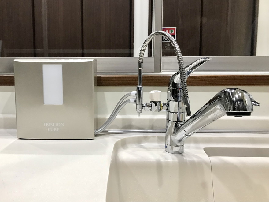 日本トリム 製水器 浄水 水素水 酸性水 - キッチン/食器