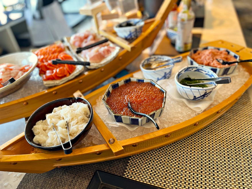 名古屋アソシア15階パーゴラブッフェお食事券(ランチ、ディナー共通）