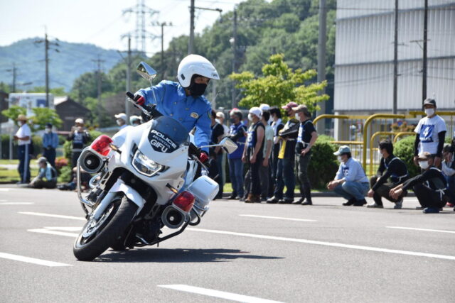 2023年9月30日（土）、土岐プレミアム・アウトレットにて「白バイ走行イベント」と「はたらく車大集合イベント」を開催！キッチンカーにも注目。
