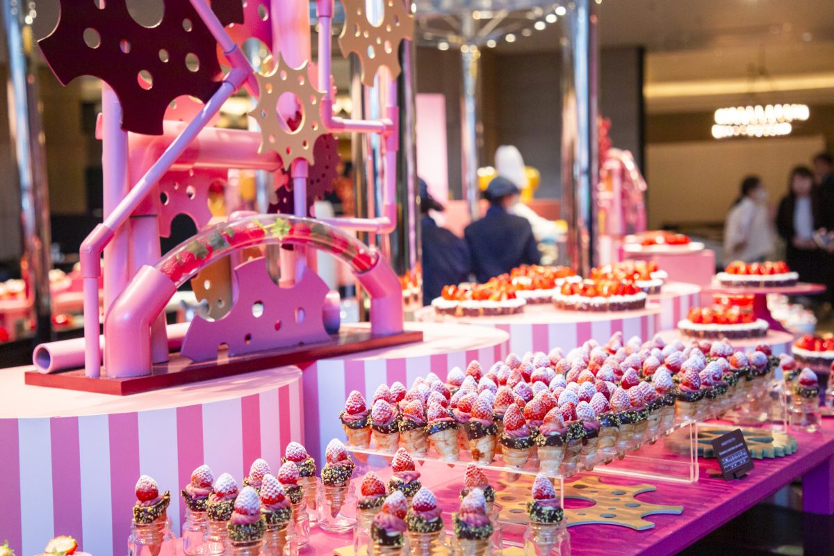 イチゴ×チョコの贅沢コラボ!? ヒルトン名古屋のスイーツビュッフェ「Strawberry Chocolate Factory」を徹底レポート