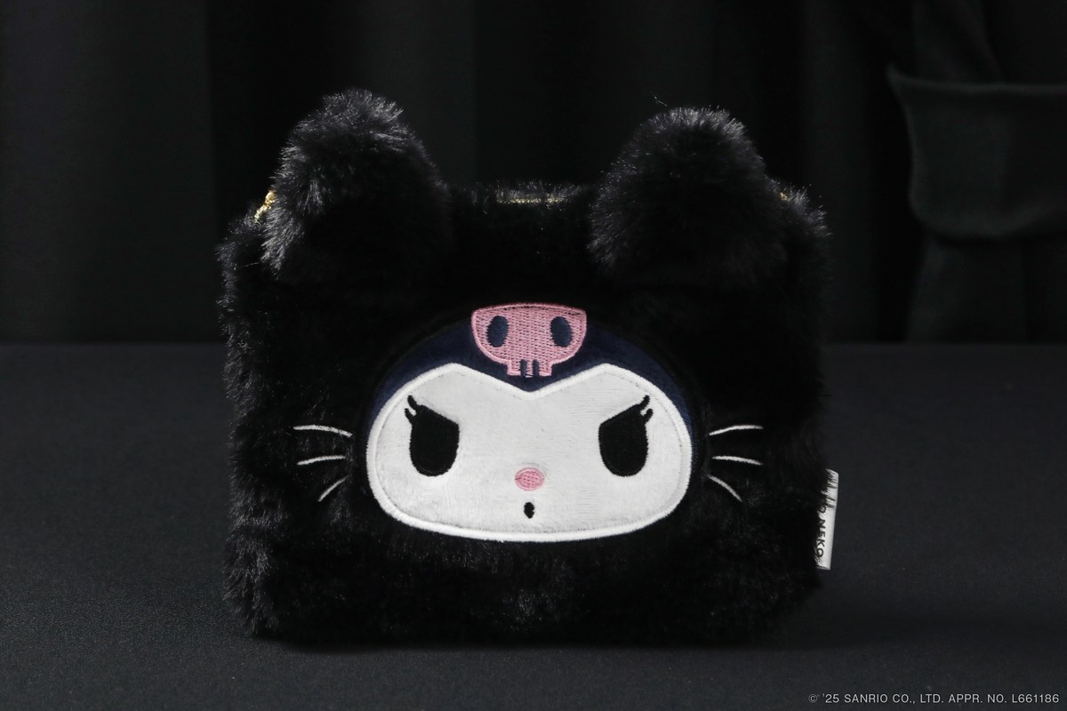 砂糖さま ぱふぇにゃん、らぶみゅ、ものくろ天使 オールハーツ・カンパニー」とサンリオキャラクター「クロミ」のコラボ